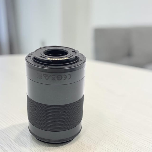 EF-M55-200mm F4.5-6.3 IS STM