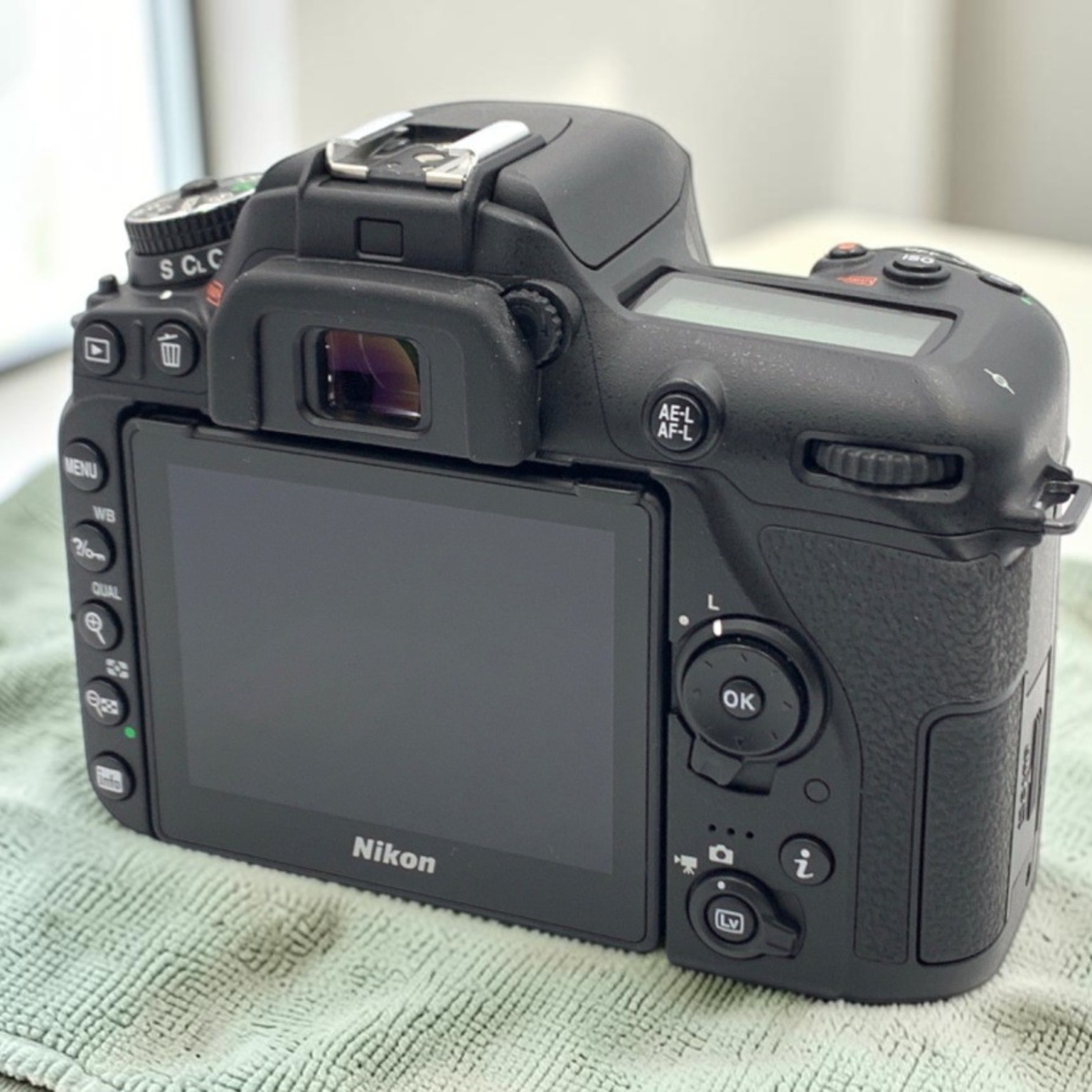 ニコン D7500 ボディの新品/中古の在庫一覧 | みんなのカメラ