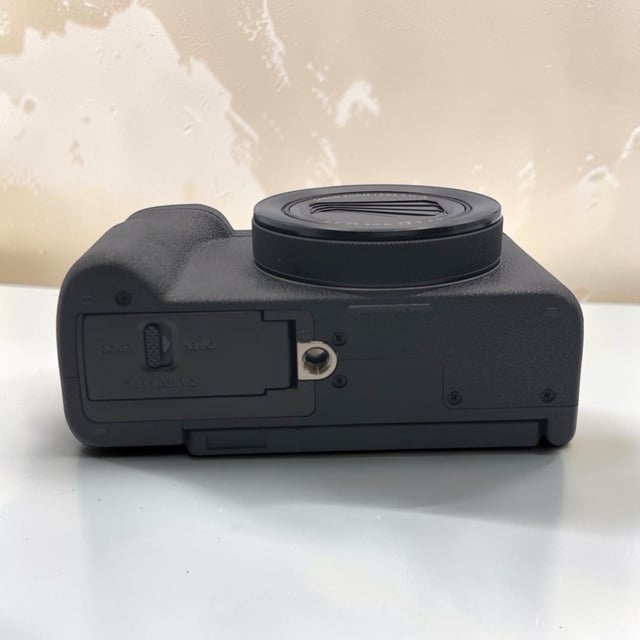 PowerShot V1