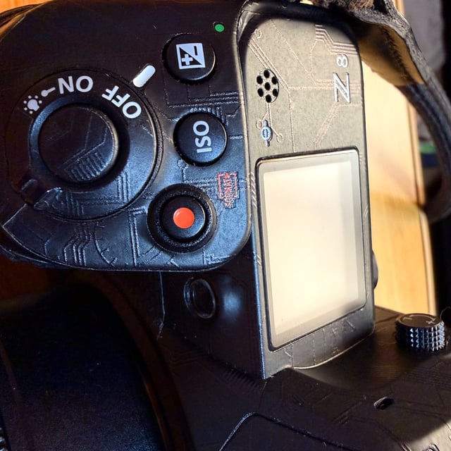 Z8 ボディ