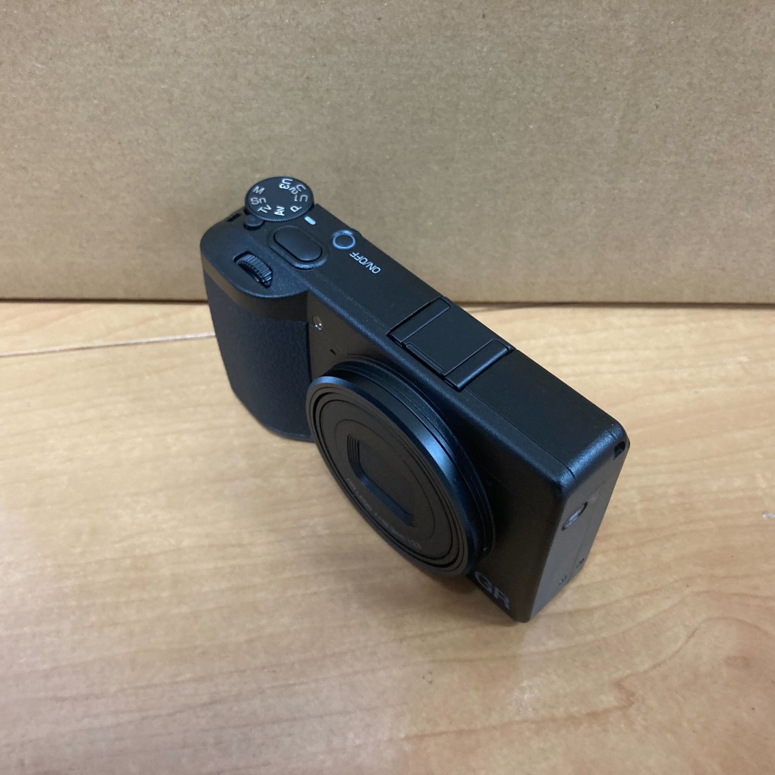 リコー GR IV(GR4)の中古 (美品)・¥195,680・シャッター0回 by りいさ