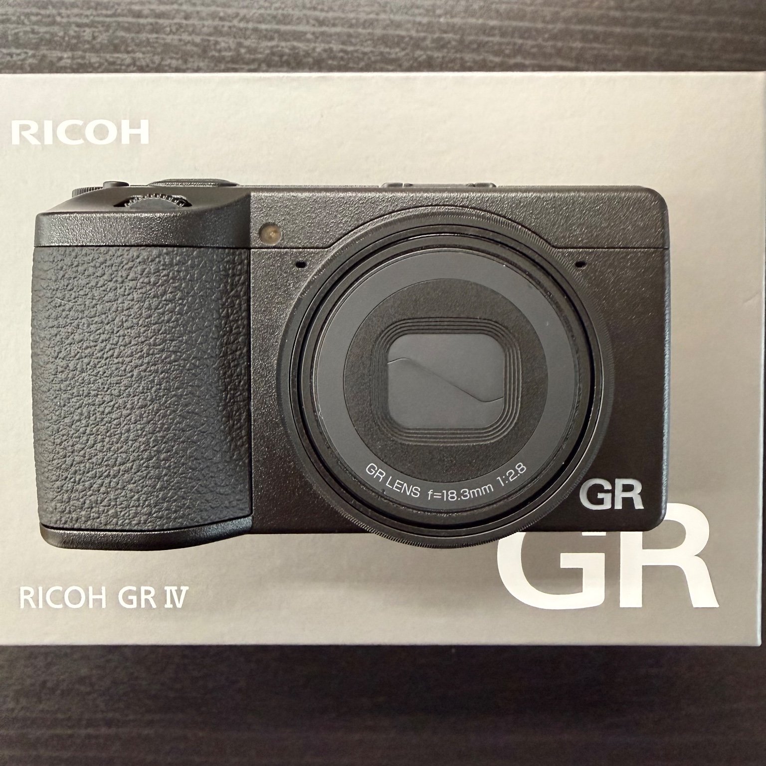 リコー GR IV(GR4)の中古 (美品)・¥202,980・シャッター30回