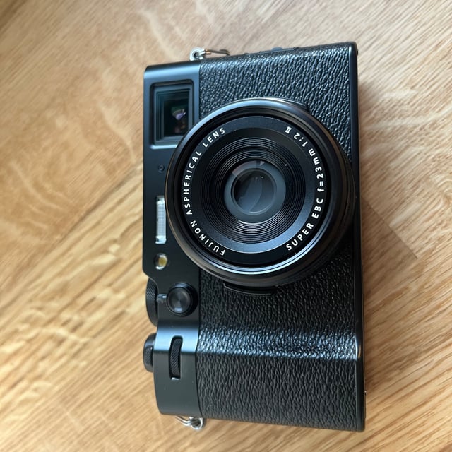X100VI "ブラック"