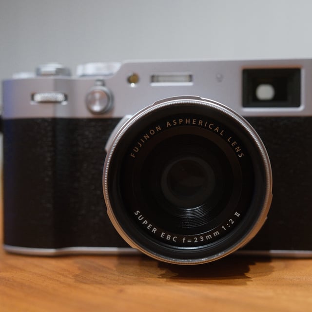 X100VI 日英2言語設定モデル "シルバー"