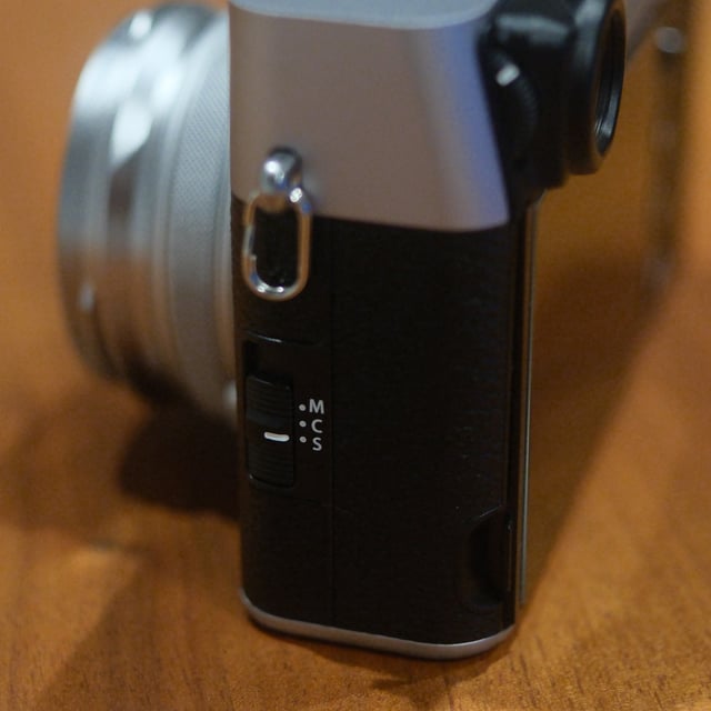 X100VI 日英2言語設定モデル "シルバー"