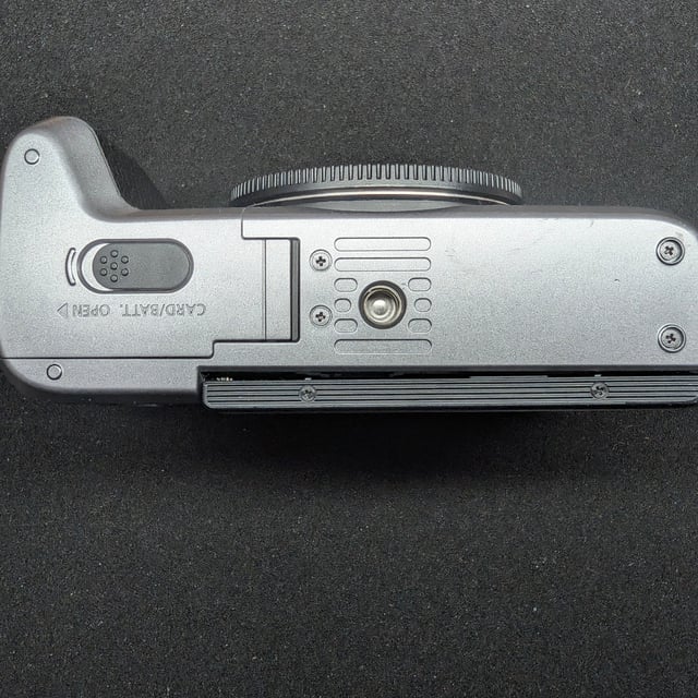 EOS M6 Mark II ボディ "シルバー"