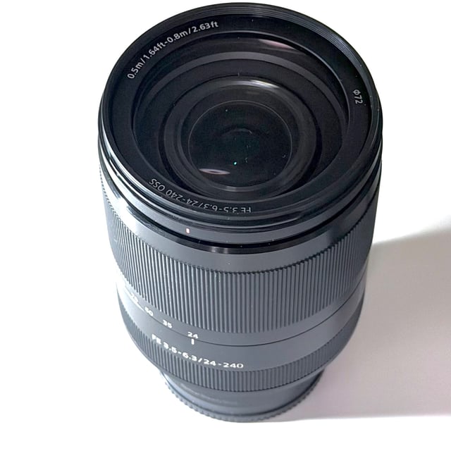 FE 24-240mm F3.5-6.3 OSS SEL24240