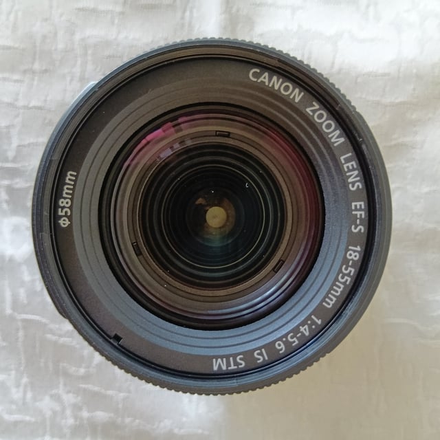 EF-S18-55mm F4-5.6 IS STM