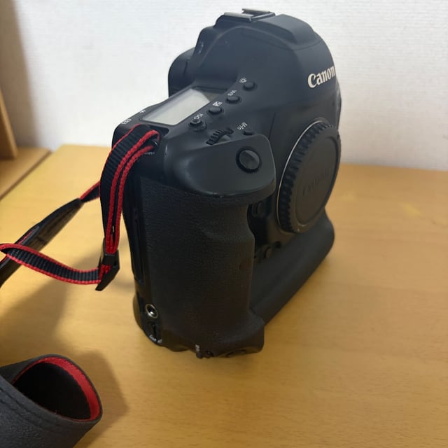 EOS-1D X Mark II ボディ