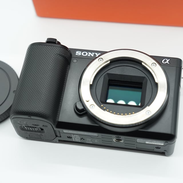 VLOGCAM ZV-E10 ボディ "ブラック"
