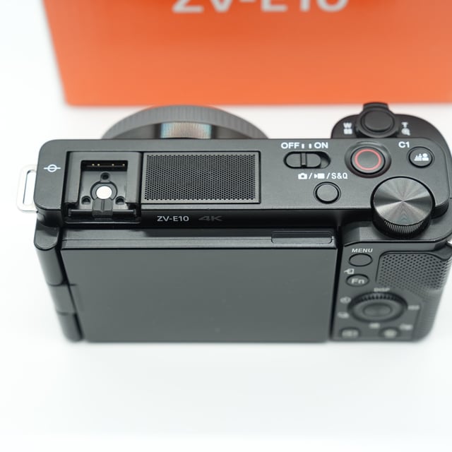 VLOGCAM ZV-E10 ボディ "ブラック"
