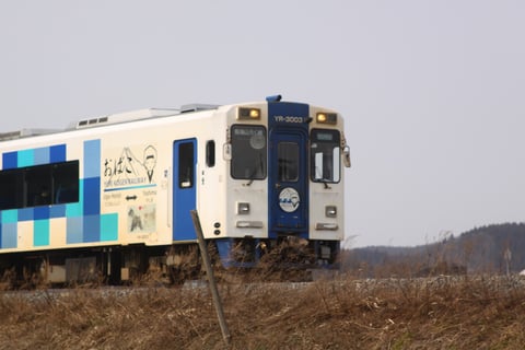 秋田県の由利高原鉄道・鳥海山ろく線
撮影時刻は3がつの夕暮れごろ
5枚目の写真が好きですね
何かアドバイスください。