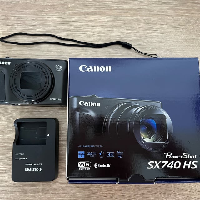 PowerShot SX740 HS