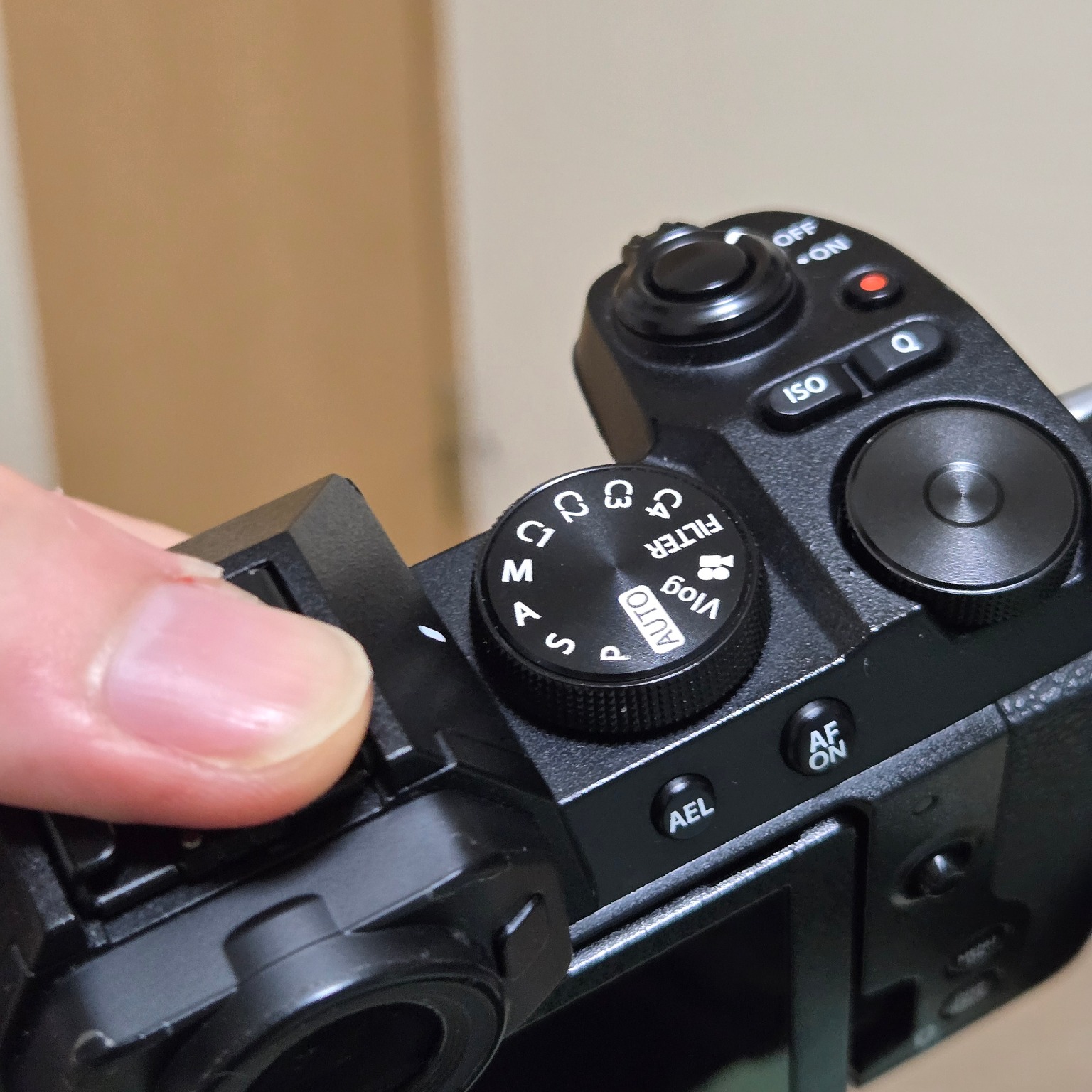 【最終値下げ】FUJIFILM X-S20 ボディ【美品】 富士フイルム X-S20 ボディの中古 (美品)・¥149,280・シャッター22,947