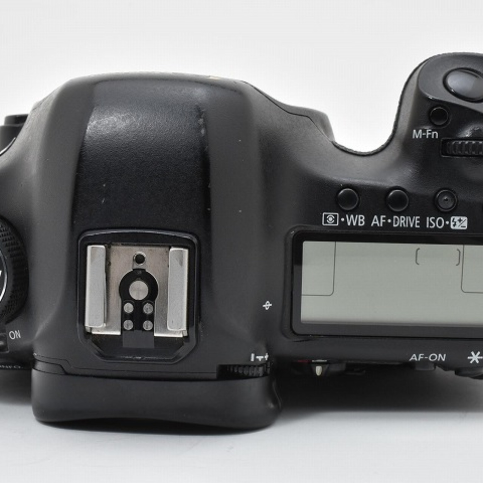 Canon EOS 5D Mark III ボディの中古 (訳あり)・¥42,800 by 写真機商 