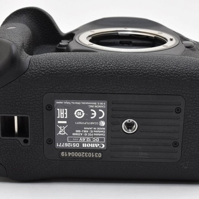 EOS-1D X Mark III ボディ
