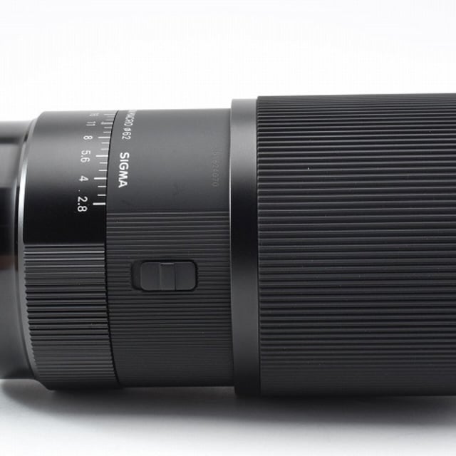 105mm F2.8 DG DN MACRO ライカL用