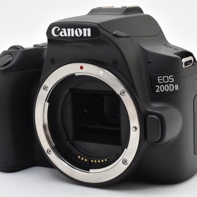 EOS Kiss X10 ボディ