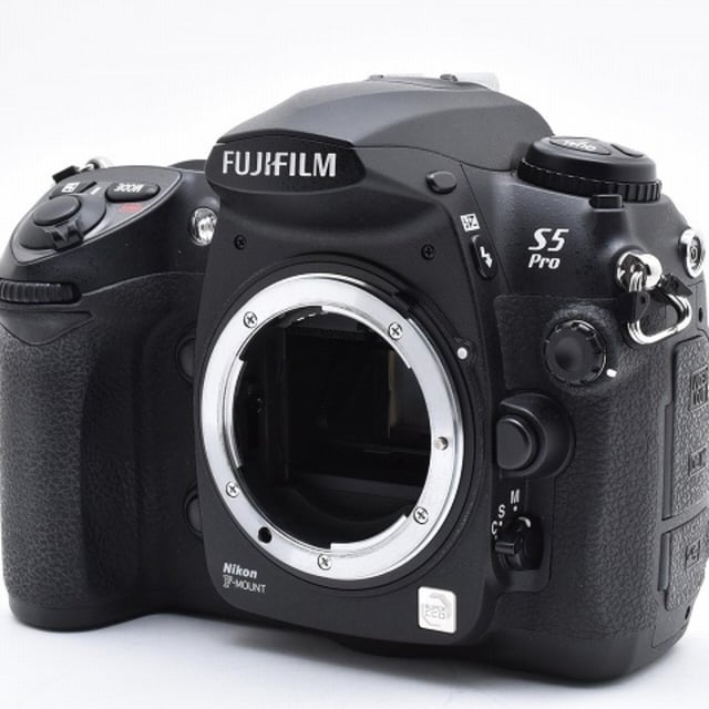 FinePix S5 Pro ボディ