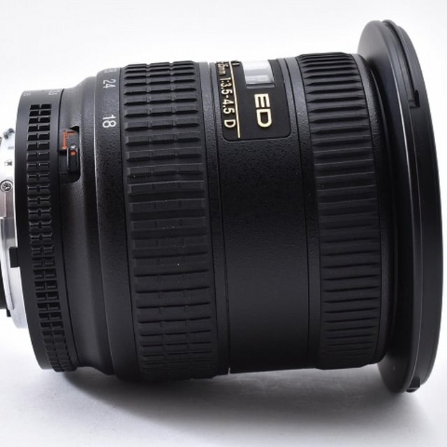 AI AF Zoom-Nikkor 18-35mm f/3.5-4.5D IF-ED