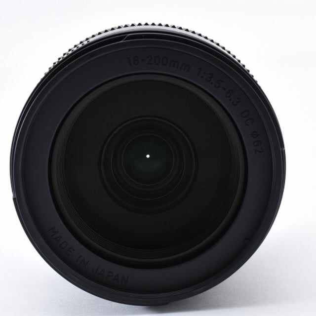 18-200mm F3.5-6.3 DC MACRO OS HSM ニコン用