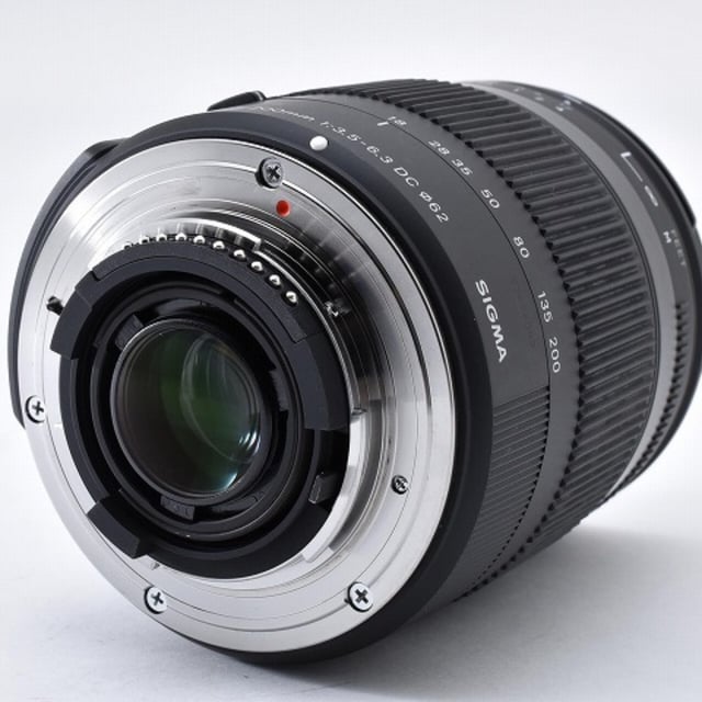 18-200mm F3.5-6.3 DC MACRO OS HSM ニコン用