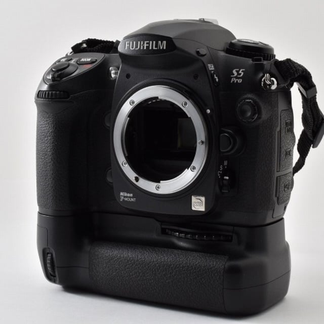 FinePix S5 Pro ボディ