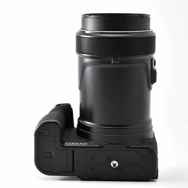 COOLPIX P1000