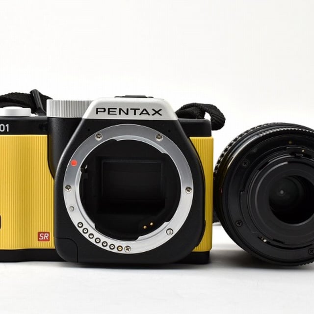PENTAX K-01 ボディ "ブラック×イエロー"