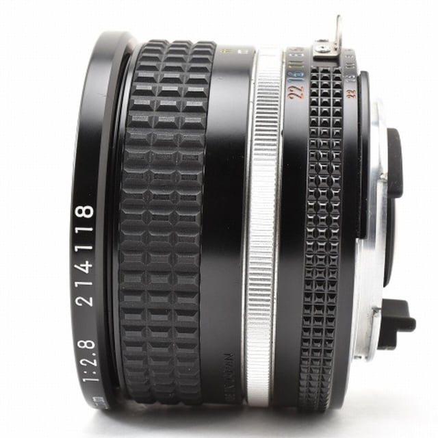 AI Nikkor 20mm f/2.8S