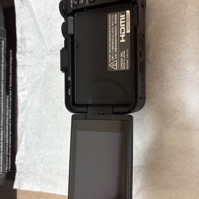EOS R50 V ダブルズームキット "ブラック"