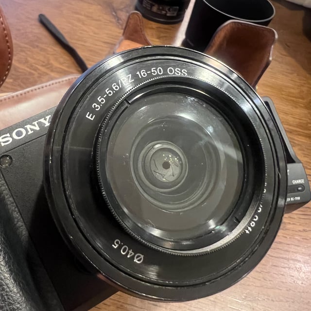 α6400 ILCE-6400Y ダブルズームレンズキット "ブラック"