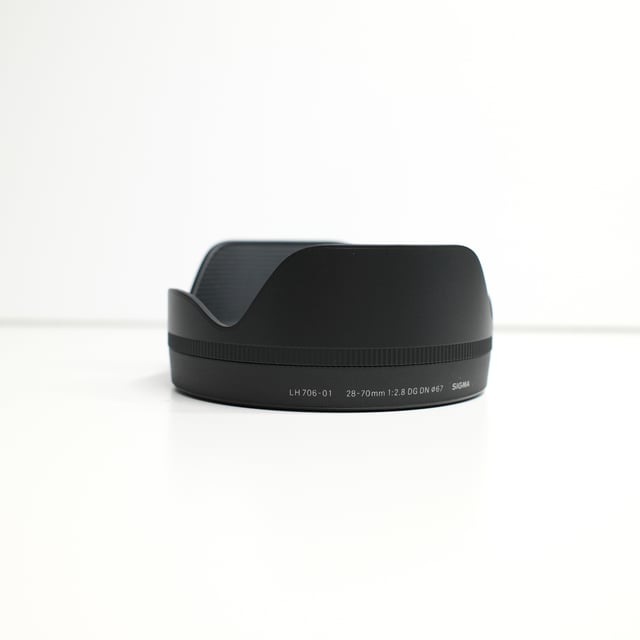 28-70mm F2.8 DG DN ライカL用