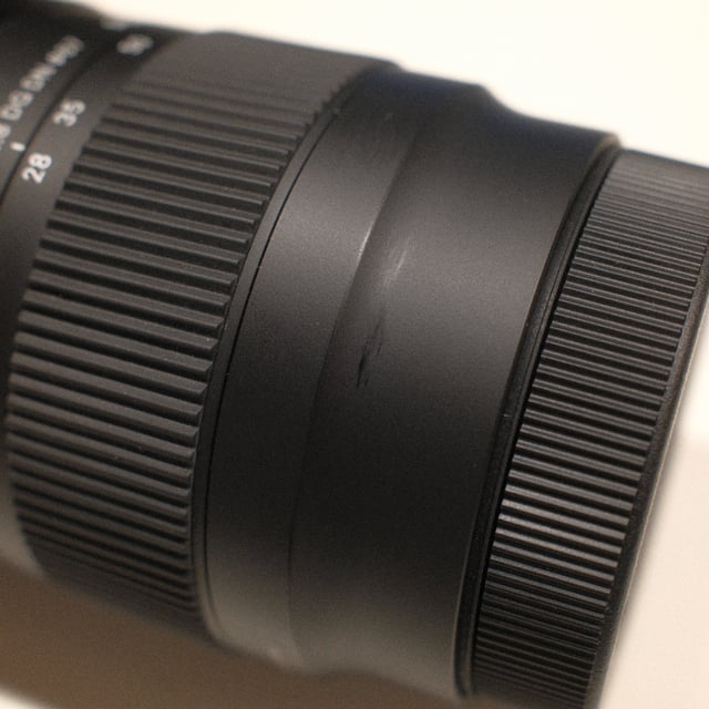 28-70mm F2.8 DG DN ライカL用