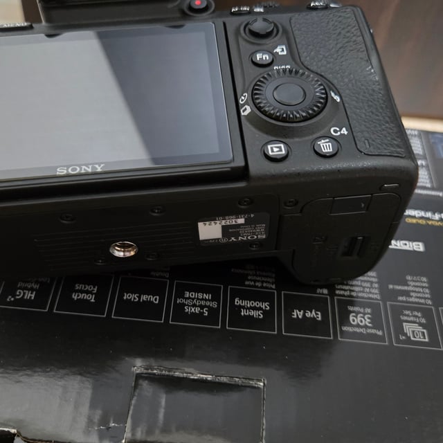 α7R III ILCE-7RM3 ボディ