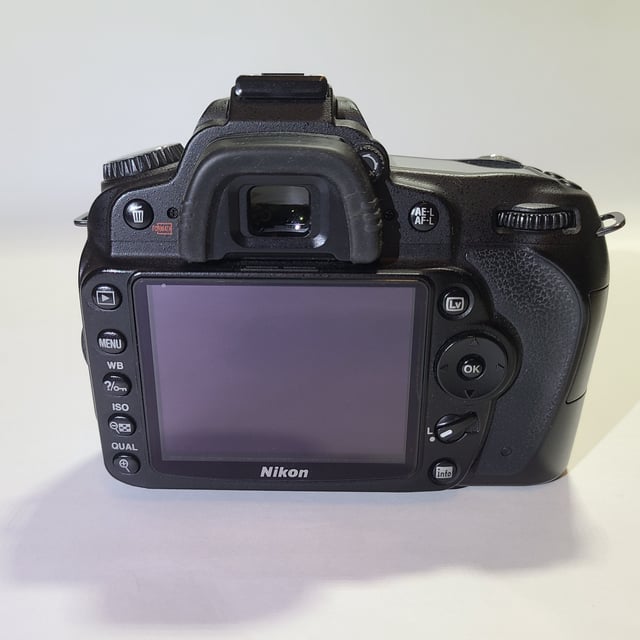 D90 AF-S DX 18-105G VR レンズキット