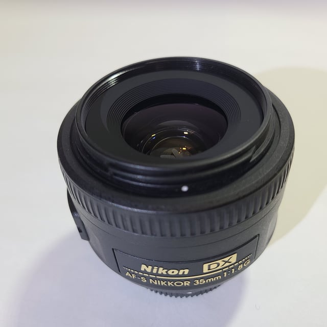 AF-S DX NIKKOR 35mm f/1.8G