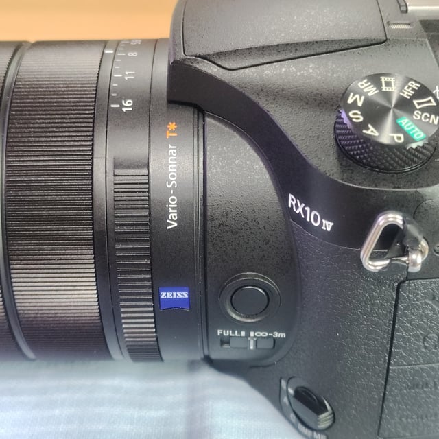 サイバーショット RX10 IV(DSC-RX10M4)