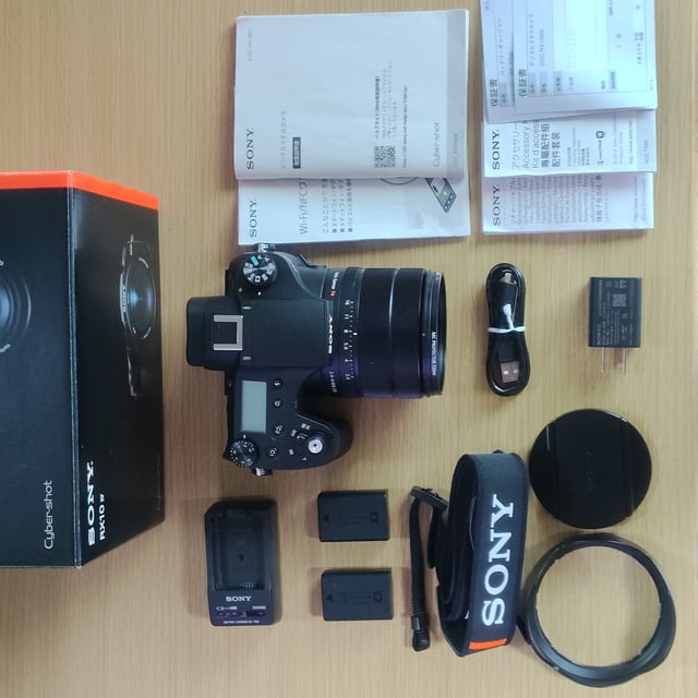 サイバーショット RX10 IV(DSC-RX10M4)