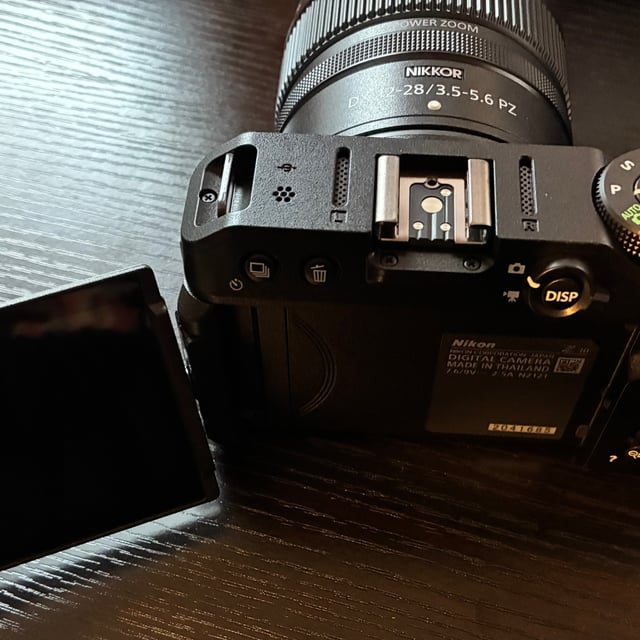 Z30 12-28 PZ VR レンズキット