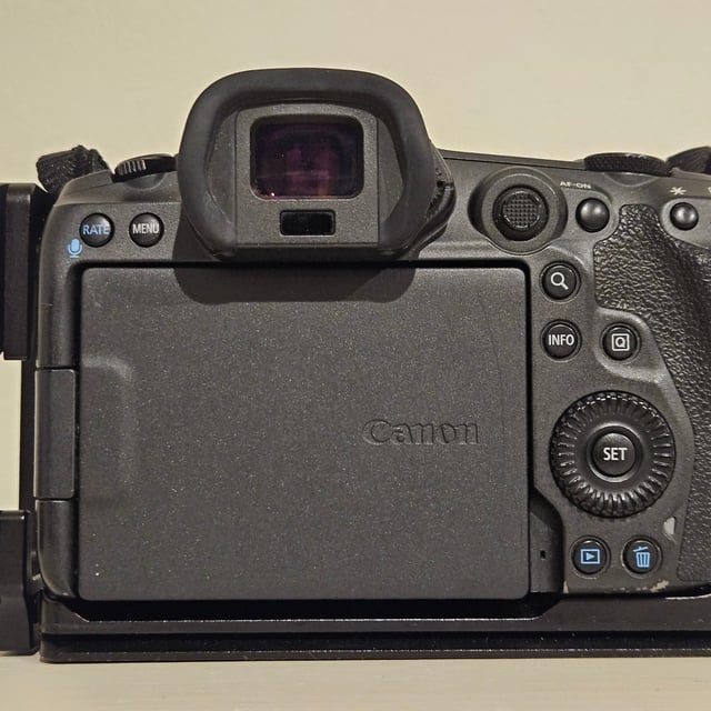 EOS R5 ボディ
