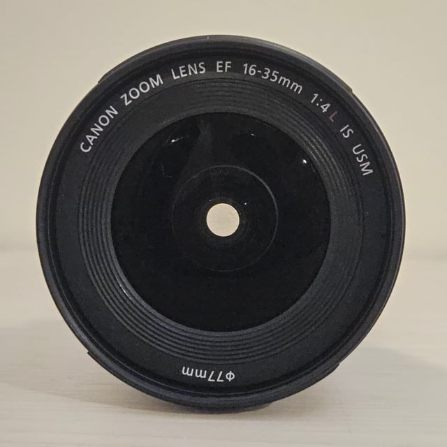 EF 16-35mm F4L IS USM