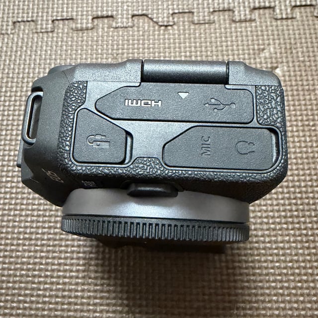 EOS R8 ボディ