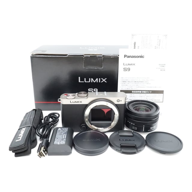 LUMIX S9(DC-S9N) 広角ズームレンズキット "ダークシルバー"