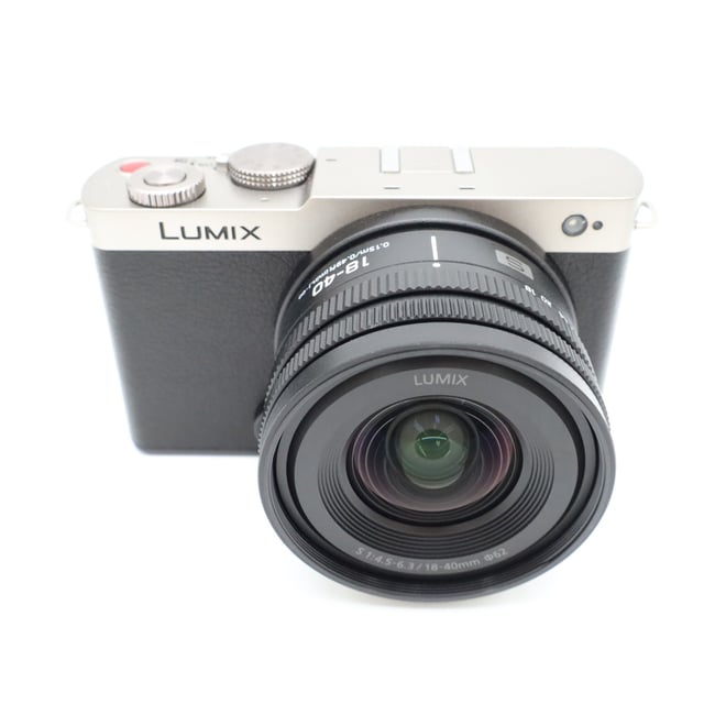 LUMIX S9(DC-S9N) 広角ズームレンズキット "ダークシルバー"