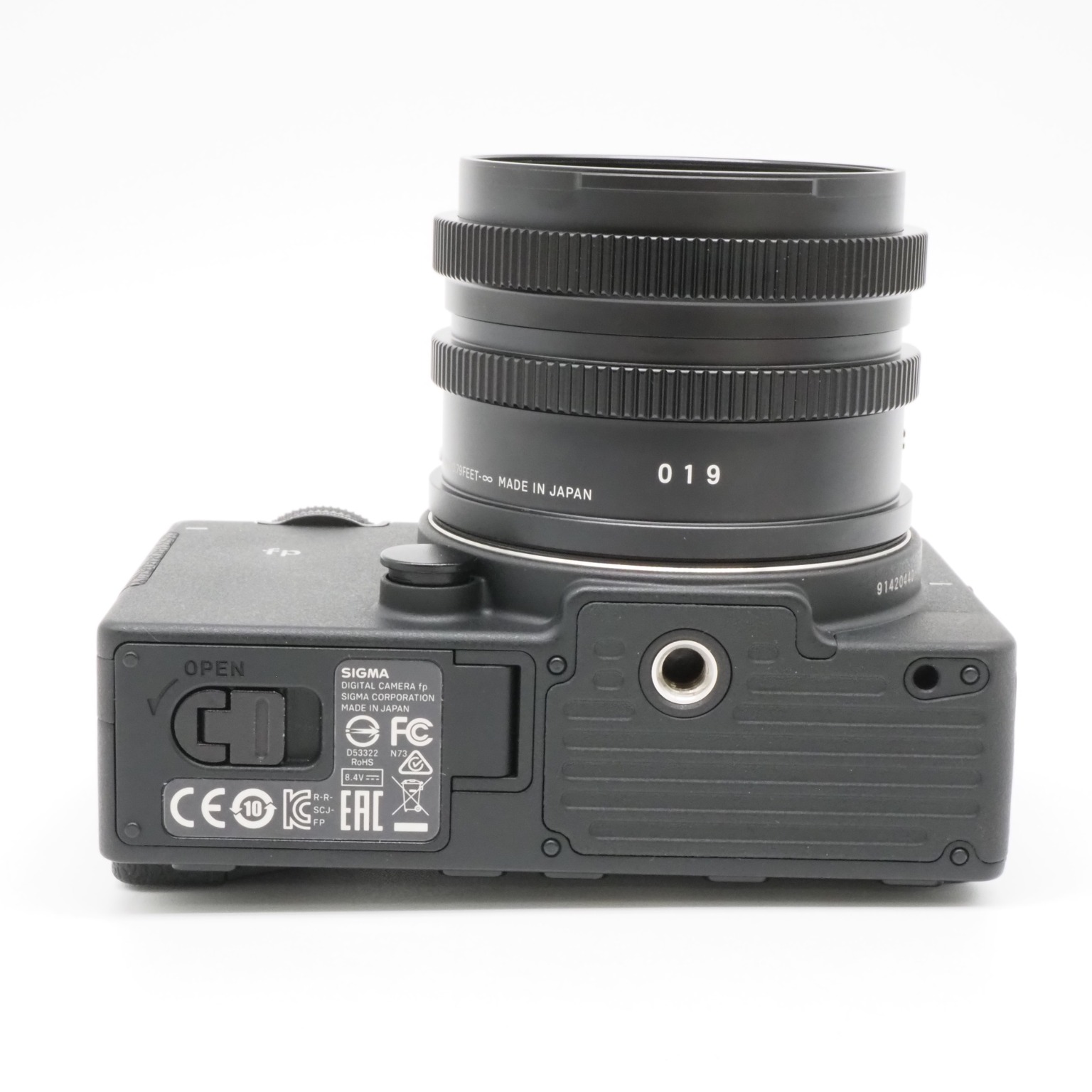 シグマ SIGMA fp 45mm F2.8 DG DN Contemporary キットの中古 (美品