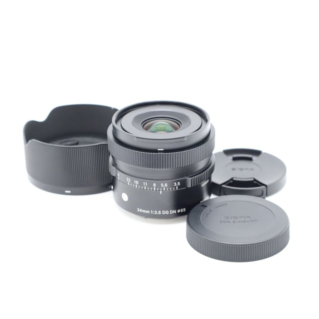 24mm F3.5 DG DN ソニーE用