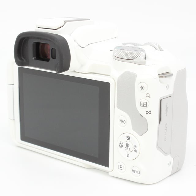 EOS R50 ダブルズームキット "ホワイト"