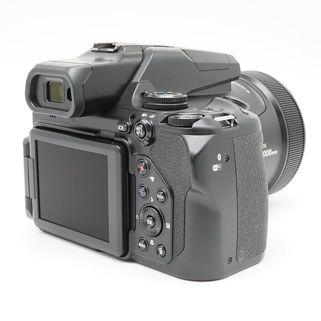 COOLPIX P1100