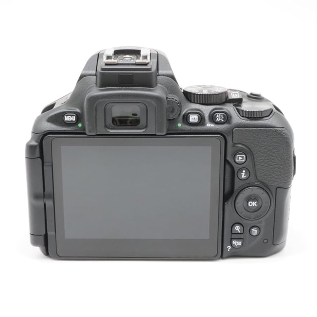 D5600 ボディ